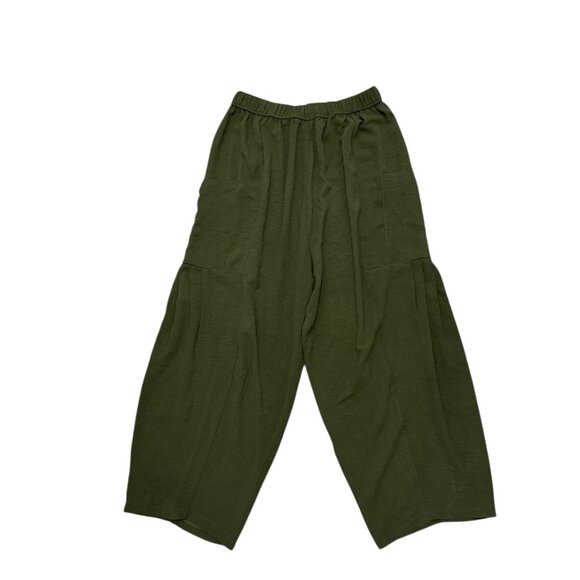 Olive Green Wide-Leg Crop Pants - Picture 2 of 4